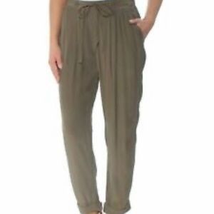 Lucky Brand Drawstring Waist Capri Olive Pants